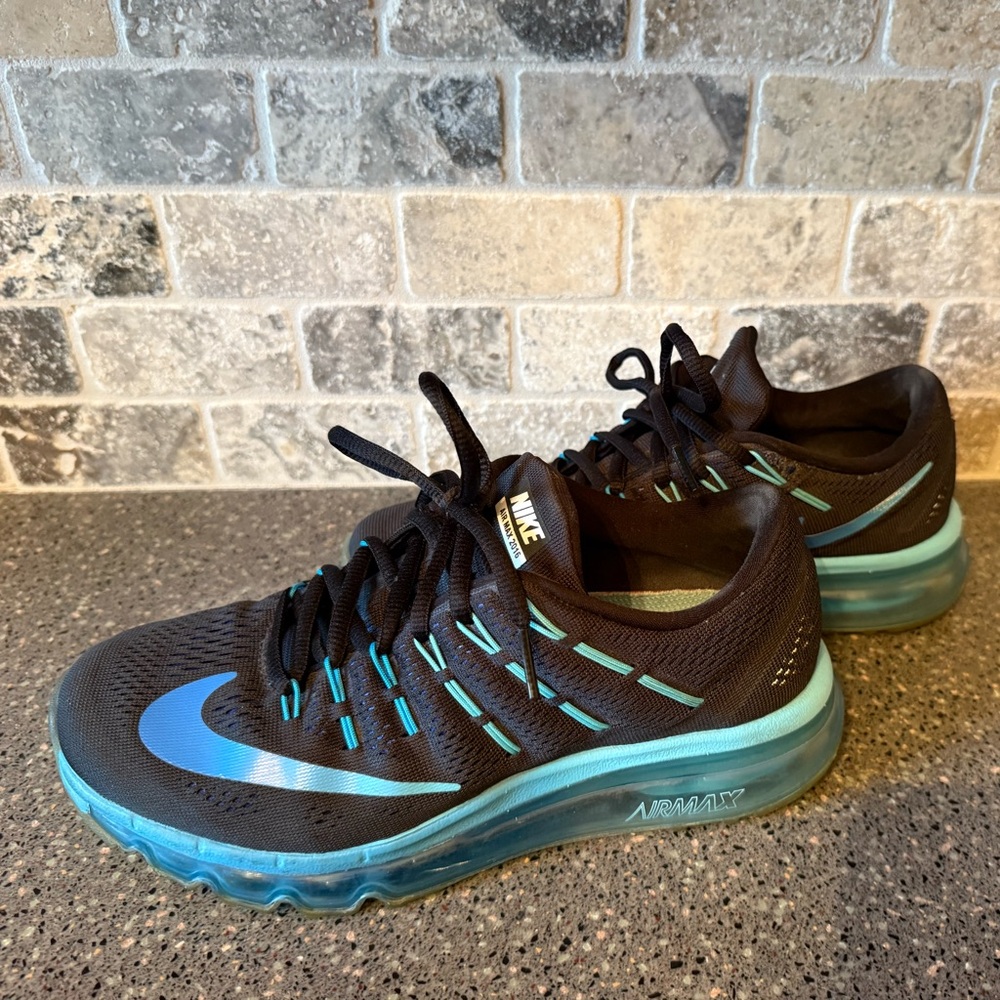 Nike Air 2016 Max Black with Blue Highlights Women’s Size 7 - Picture 3 of 9